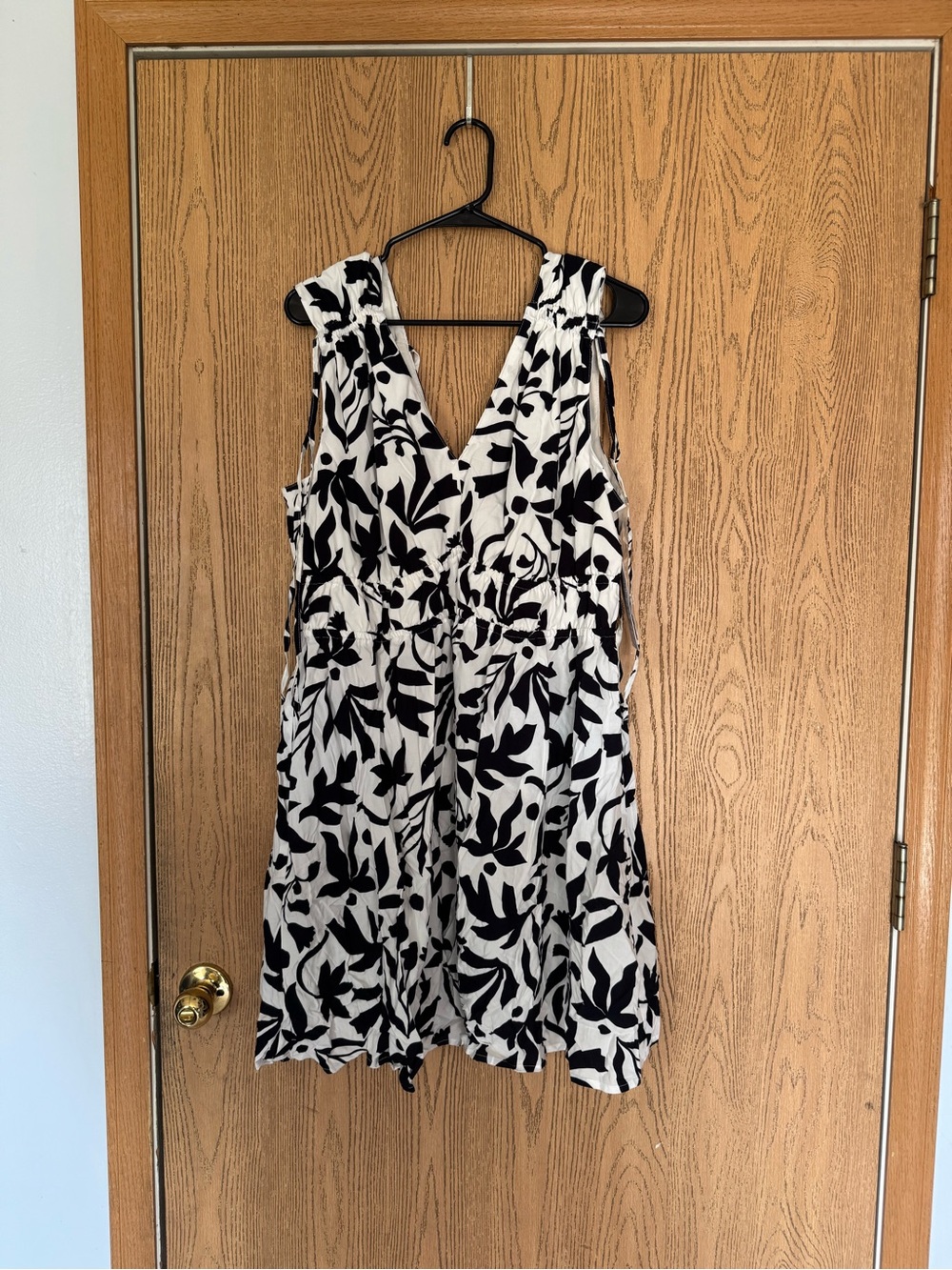 Dark blue & White Floral V-Neck Women’s Dress